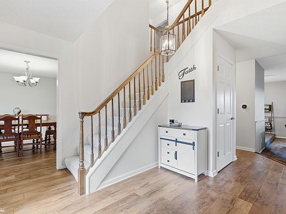 3rd image of 2407 New Salem Rd