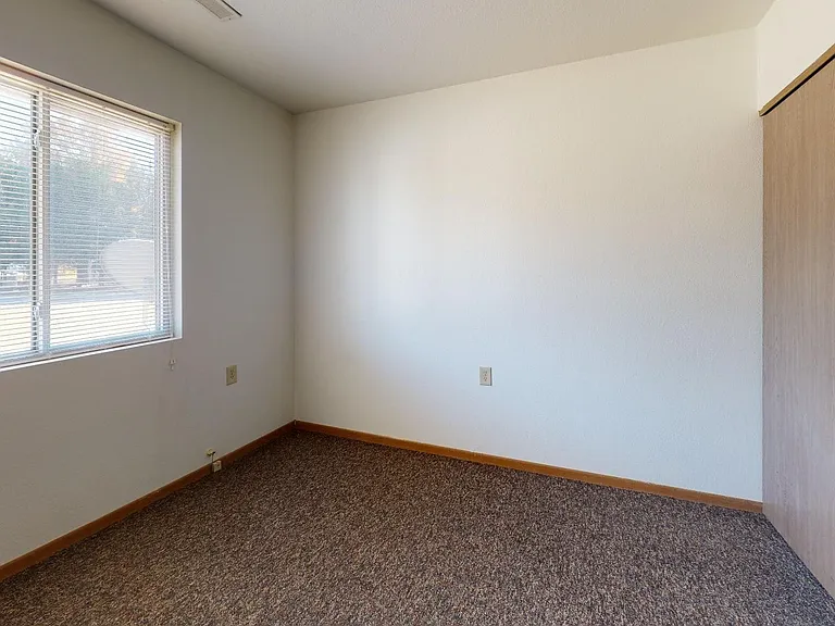 Eastern Townhomes — Photo 10