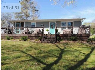 228 Blackberry Hill Rd, Silver Point, TN 38582