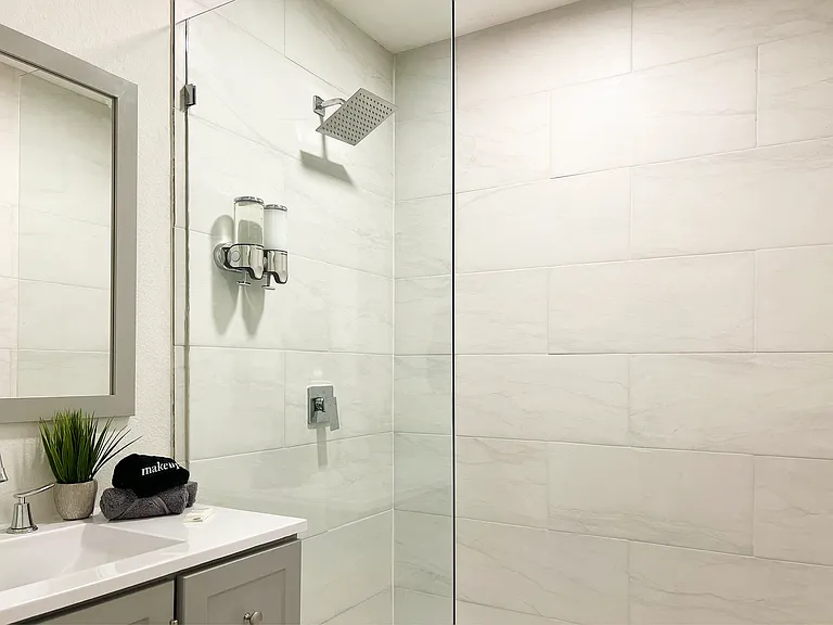 9241 Markanne Dr — Photo 17
