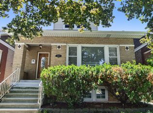 5537 W Dakin St, Chicago, IL 60641