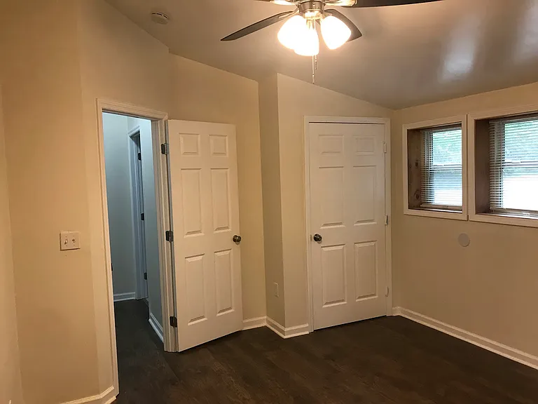 4012 Meadow Rd #2 — Photo 4