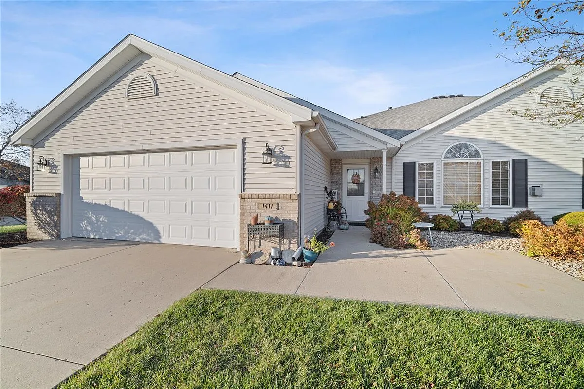 1411 Inglewood Cir photo 1
