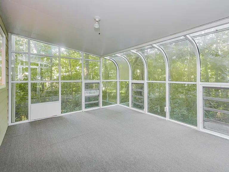 175 Meadowbrook Dr — Photo 16