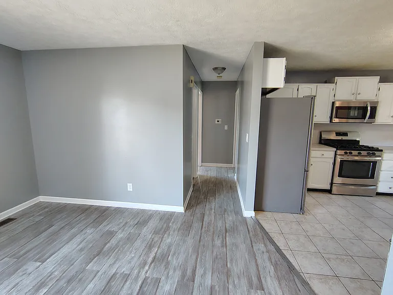 6696 Pleasantview Dr NE — Photo 5