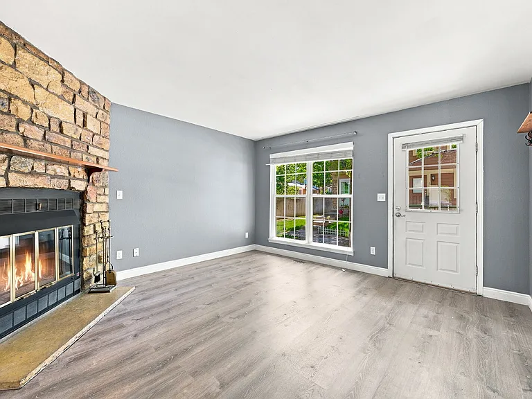 8186 S Fillmore Way — Photo 11