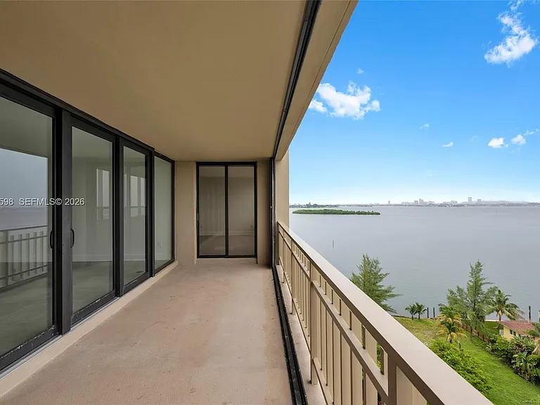 11113 Biscayne Blvd #1253 — Photo 25