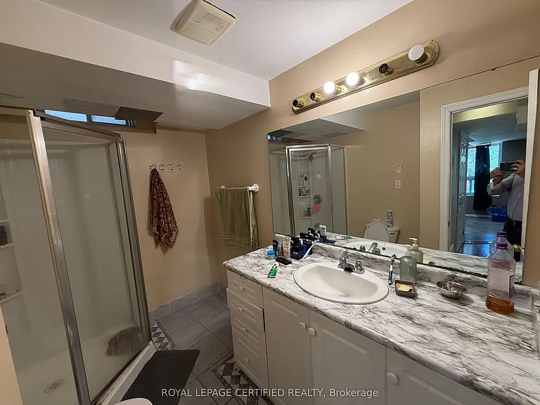 7266 Sandhurst Dr N — Photo 10