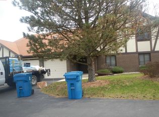 927 Patricia Ln, Crete, IL 60417