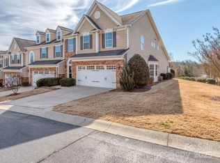506 Sailview Dr, Fort Mill, SC 29708