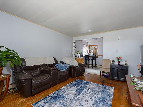 4th image of 25 Marino Road