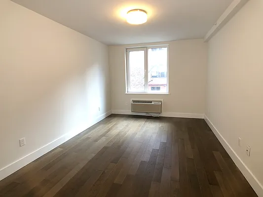Rented by Highline Residential | media 30