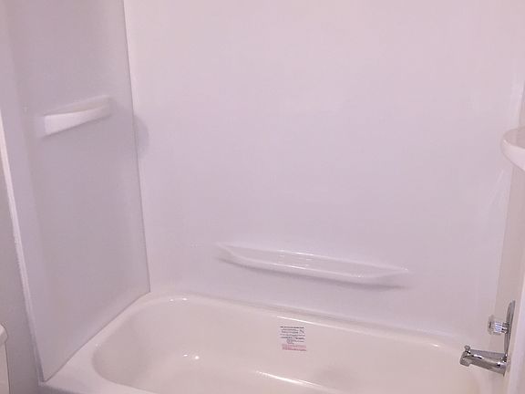 4th image of 3494 Fox Hollow Dr