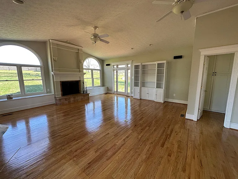 1195 Wrights Mill Rd — Photo 4
