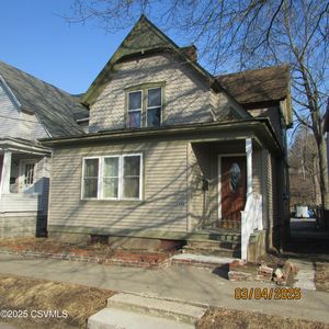 848 N 6th St, Sunbury, PA, 17801