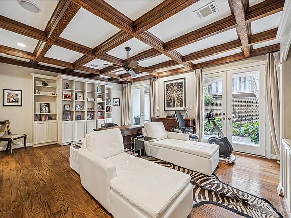 5th image of 6506 Rodrigo St