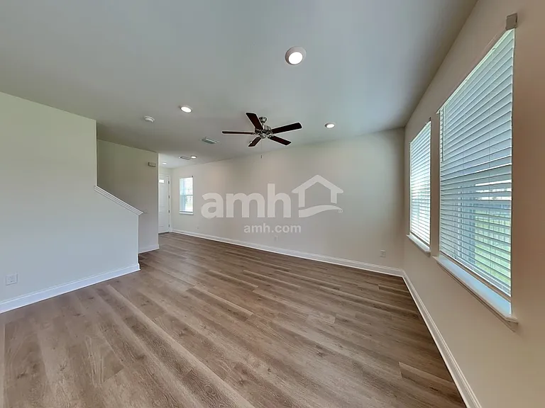 2689 Sunrise Landing Loop — Photo 7