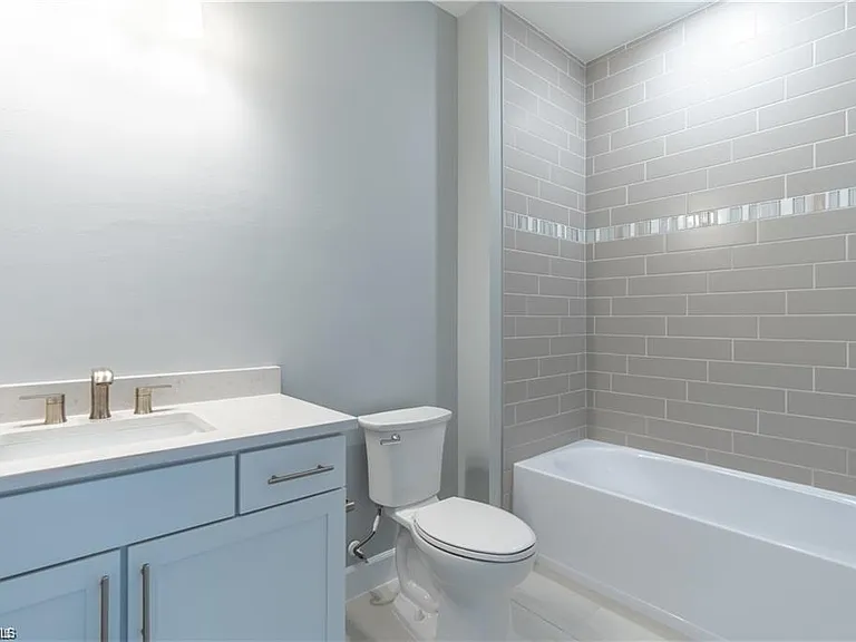 20207 Napa Loop — Photo 20