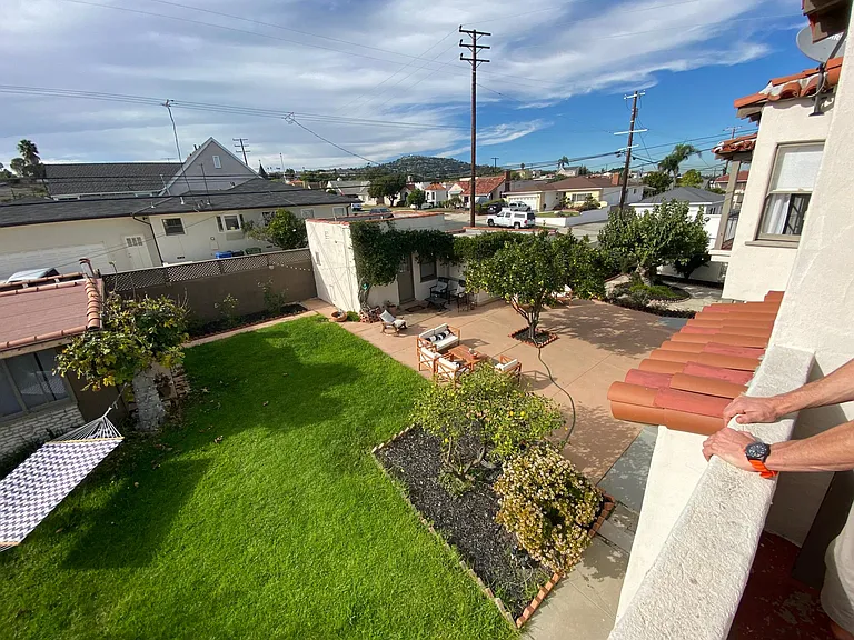 2005 S Patton Ave — Photo 33