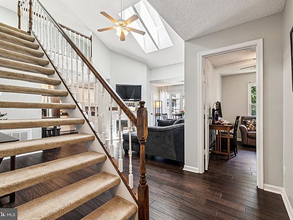 2nd image of 3901 Golf Tee Ct APT 301