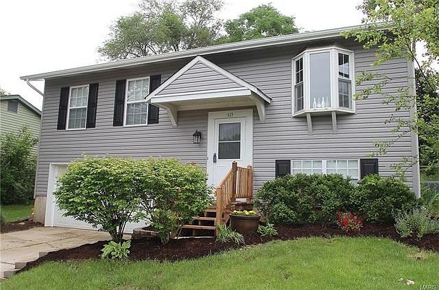 NEW ROOF AND SIDING...MORE UPDATES INSIDE!