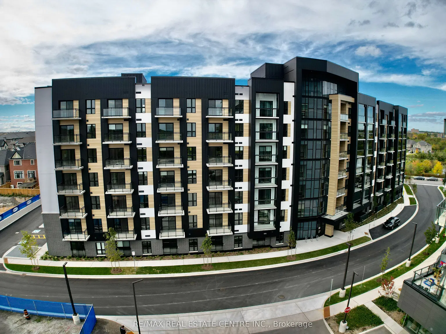 2 bed, $2,150 — Photo 2