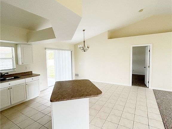 5th image of 2801 NW 4th Ave