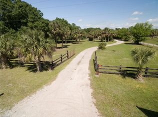 4555 Skates Cir, Fort Myers, FL 33905