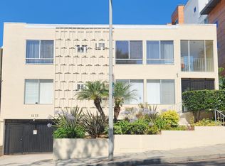 1133 Hacienda Pl, West Hollywood, CA 90069
