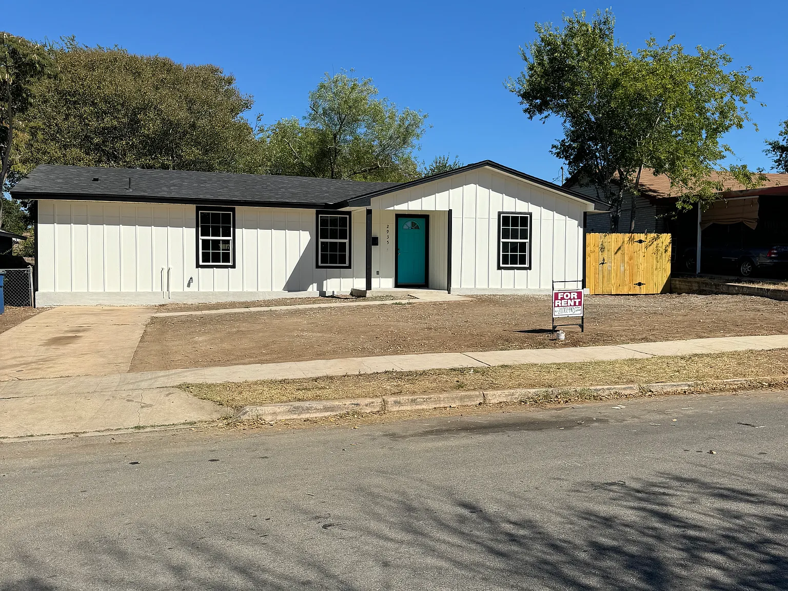 4 bed, 1550 sqft, $1,800 — Photo 1