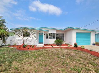 16123 4th St E, Redington Beach, FL 33708
