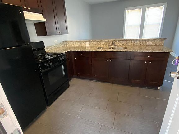 2nd image of 4800 S Winchester Ave #15540966