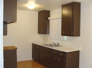 16089 Juniper St, Hesperia, CA 92345