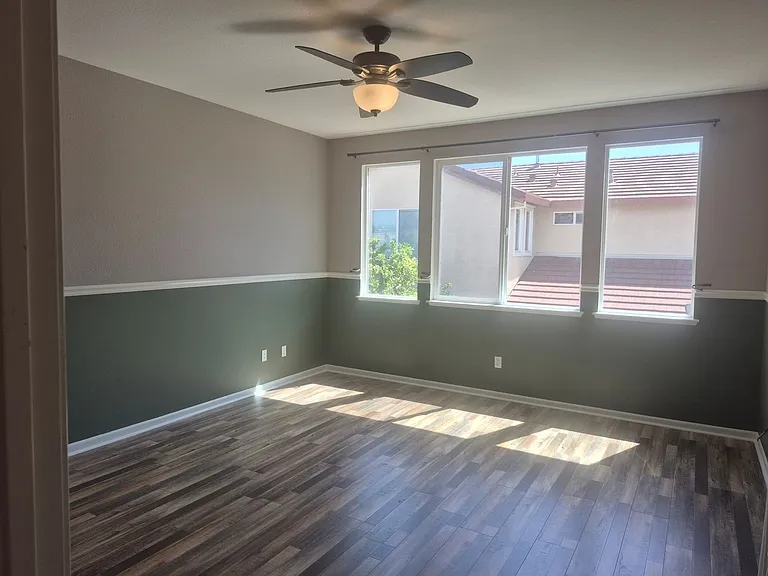 5040 Kankakee Dr — Photo 22
