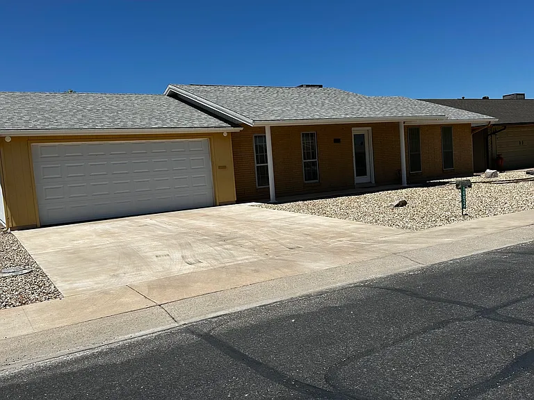 10024 W Denham Dr — Photo 2