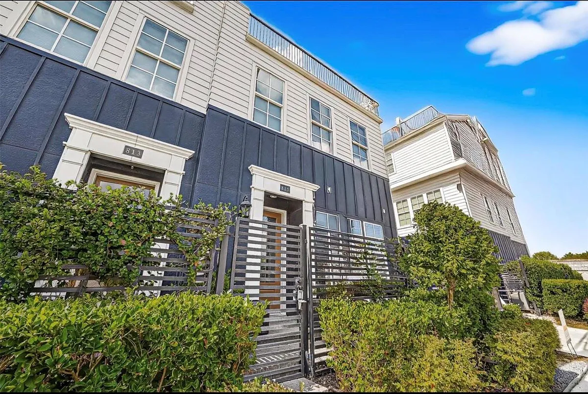 Building Photo - 815 Bringhurst St