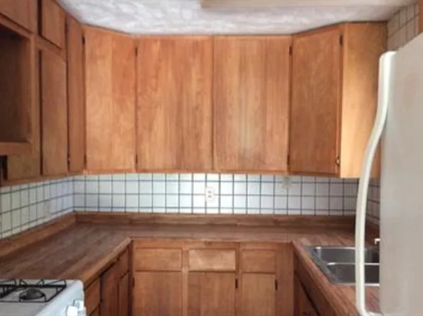 2446 Belair St, Stockton, CA 95205