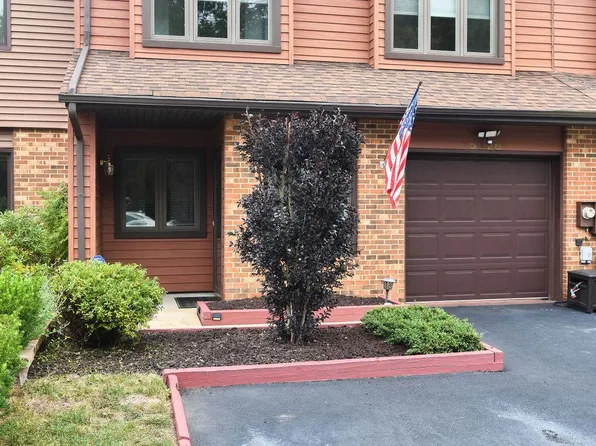 5526 Doral Dr, Wilmington, DE 19808