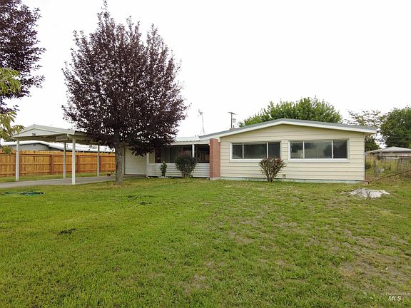 3rd image of 506 Freeman Way