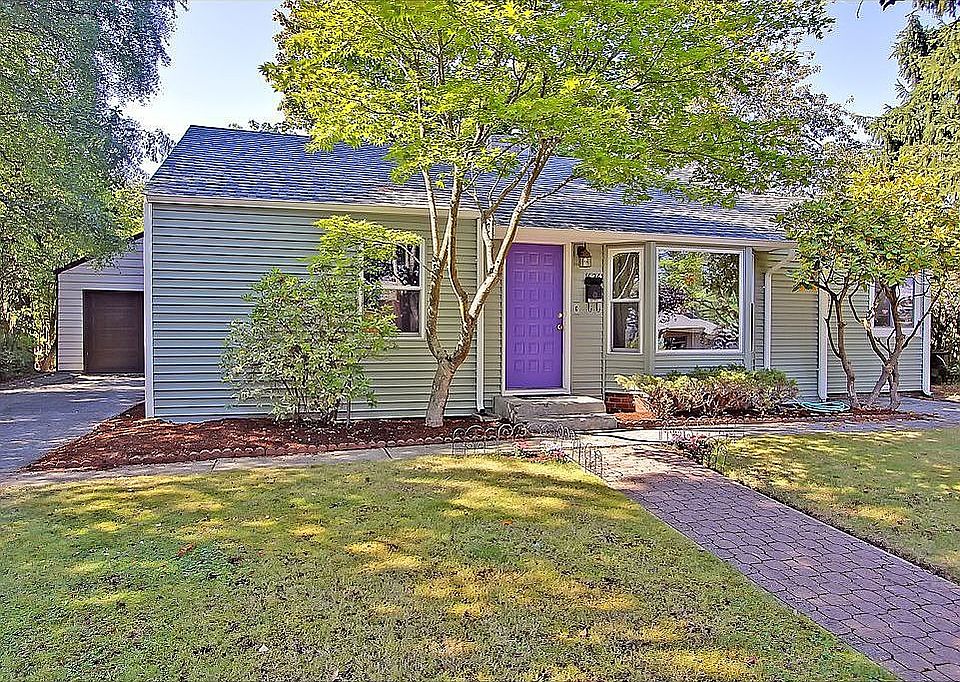 1st image of 16261 6th Ave NE
