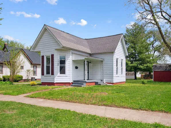 1509 Sycamore St, Columbus, IN 47201