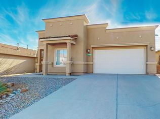 6016 Crownpoint Dr NE, Rio Rancho, NM 87144