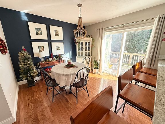 5th image of 47 Eustis St