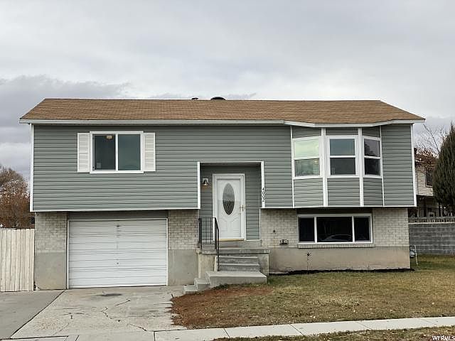 1st image of 4002 W Misty Dr