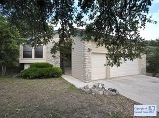 30 Champion Cir, Wimberley, TX 78676