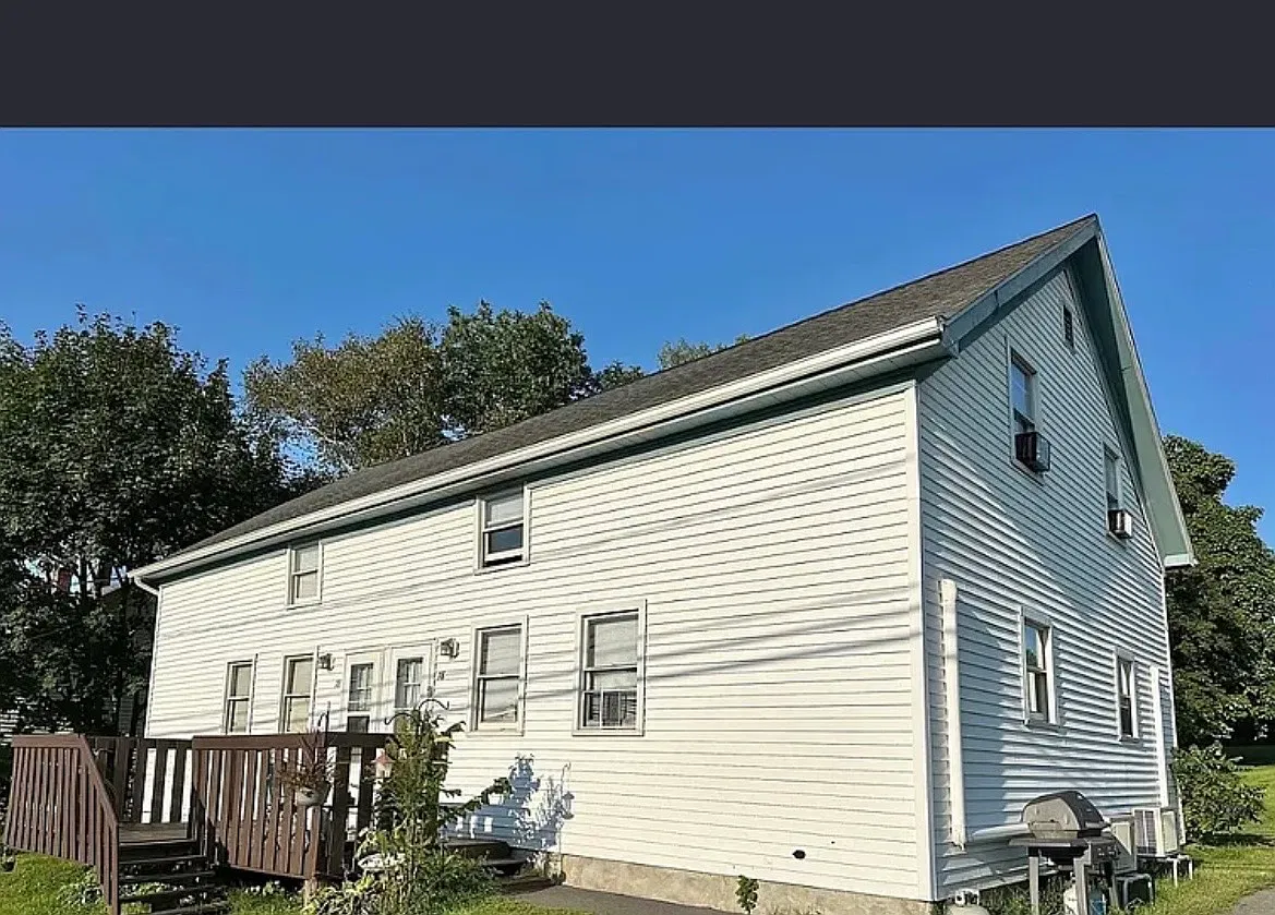 76 S Chestnut St — Photo 3