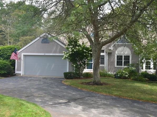 30 Hidden Bay Dr #30, South Dartmouth, MA 02748