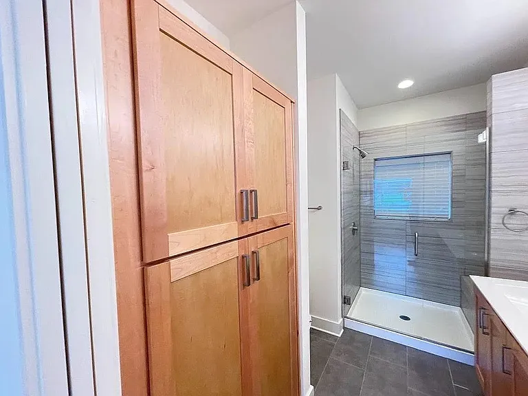 2101 Montopolis Dr #20 — Photo 21