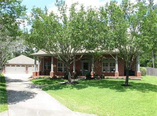 10 Mustang Point Ct, Spring, TX 77382