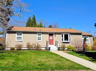 50 Glenham Rd, Cranston, RI 02921